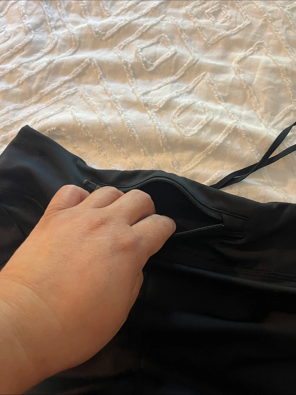 Nike Black women size M Athletic Leggings with Drawstring